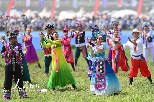 蒙古族节日：从那达慕到祭火节的多彩庆典